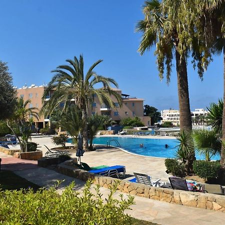 Timeless Cyprus Apartment Paphos Bagian luar foto