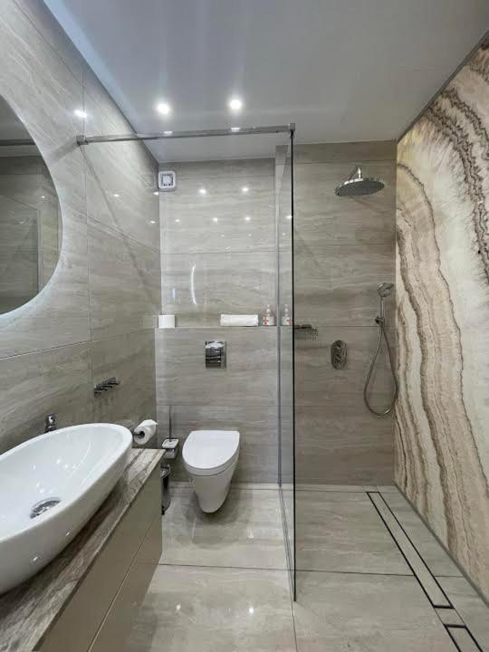 Timeless Cyprus Apartment Paphos Bagian luar foto