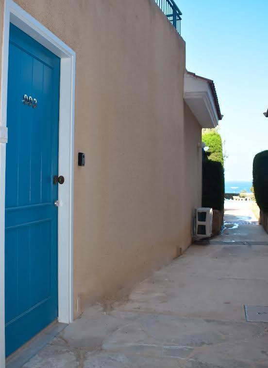 Timeless Cyprus Apartment Paphos Bagian luar foto